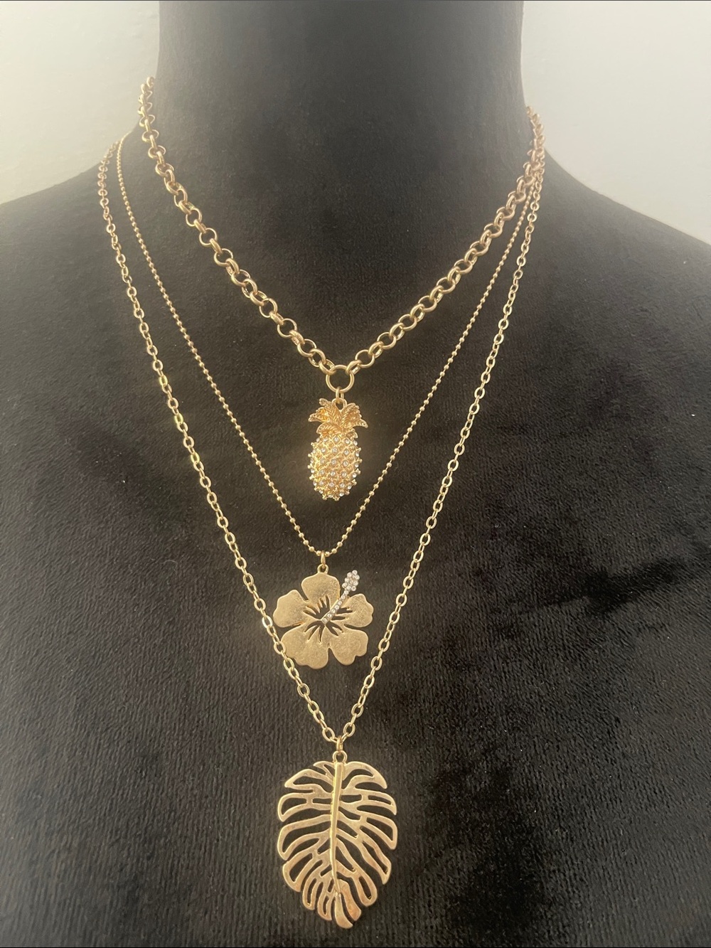Tommy Bahama Gold Layered Tropical Charm Necklace Set